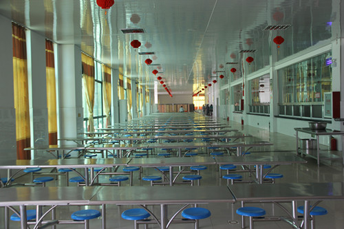 配套設(shè)施-食堂、浴室等